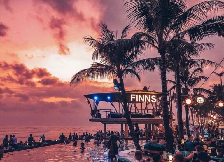 Finns-beach-club5